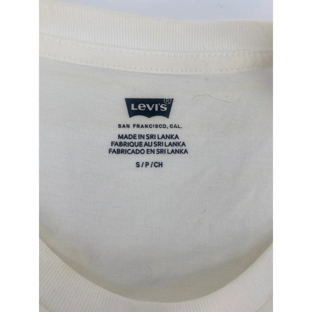 Levi's T-Shirt Small Cream Red Batwing Logo Graphic Cotton Excellent